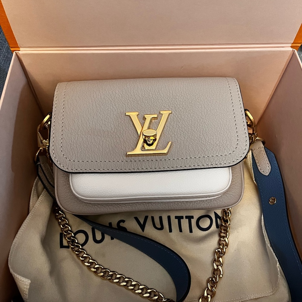 Lockme Tender Handbag